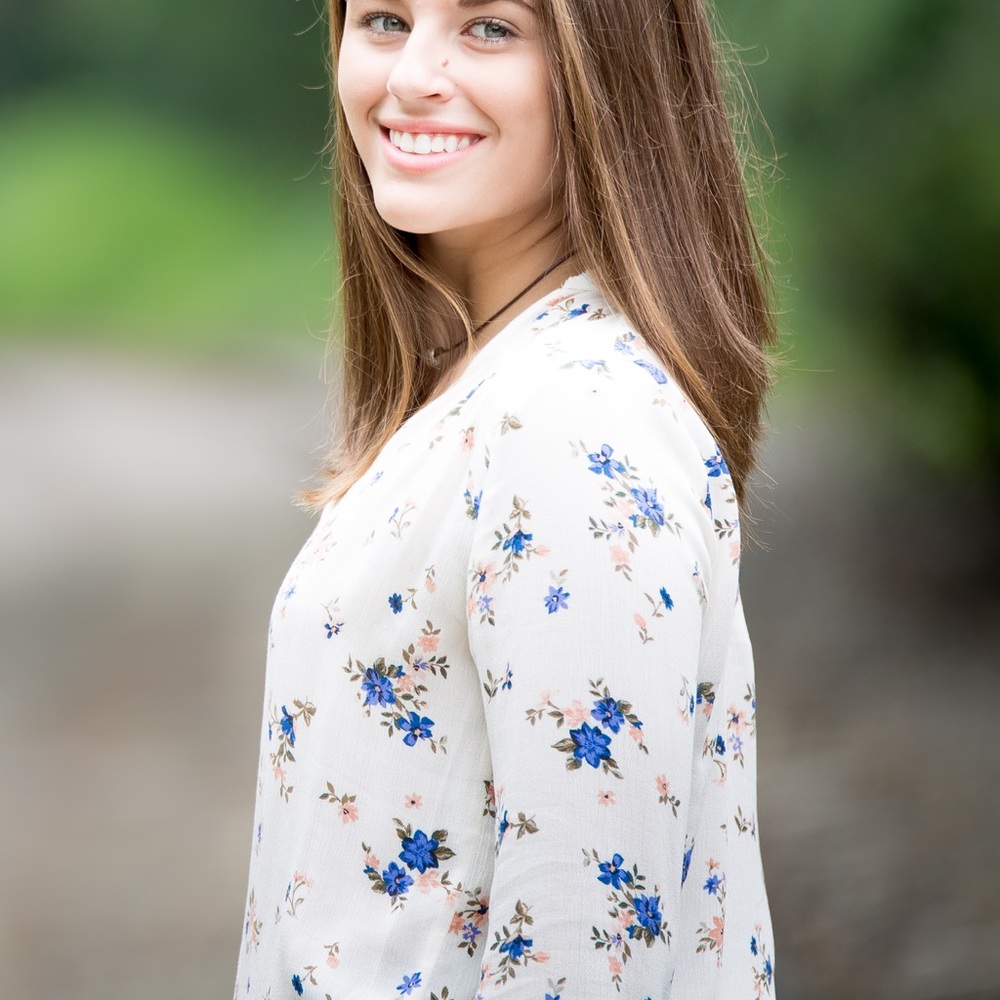 Floral top